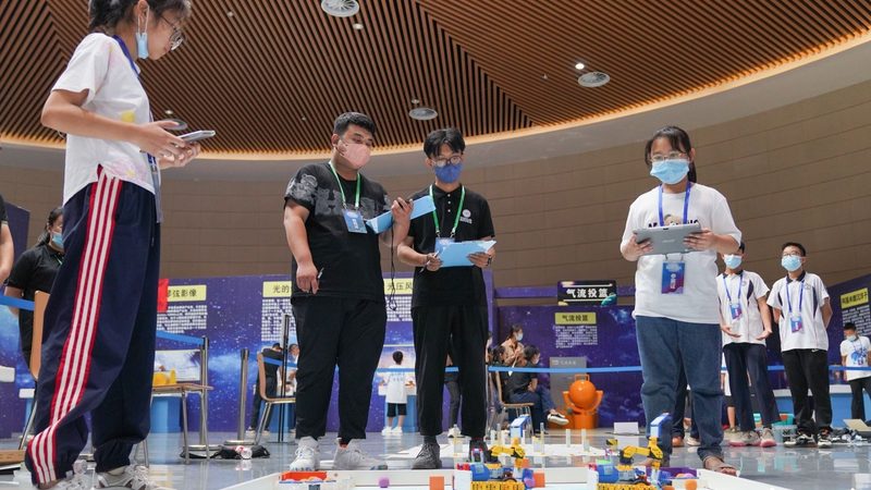 电商云原生容器化实践：迈向高效灵活的数字化时代**